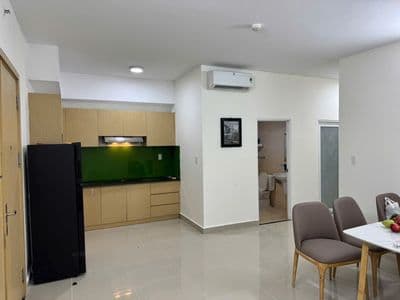 Cần cho thuê chung cư Oriental Plaza 2PN 78m giá 13 triệu