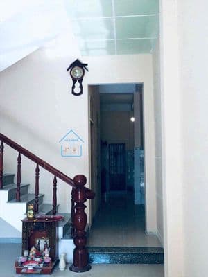 Cho thuê nhà 2 tầng 3pn mặt tiền đường gần khú hạo khu nại hiên đông