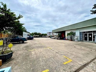 Cho thuê đất góc 3 mặt tiền phạm hùng – hòa xuân