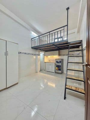 Cho thuê duplex full nội thất ngay phan đăng lưu sát cầu kiệu quận 1