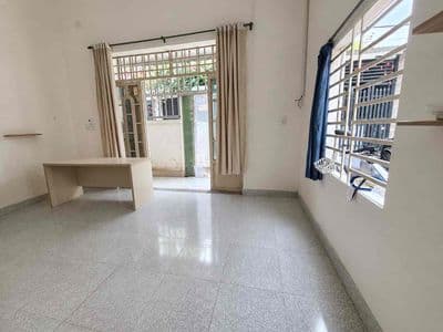 Nhà 50m2 gần Chợ Dĩ An Bình Dương