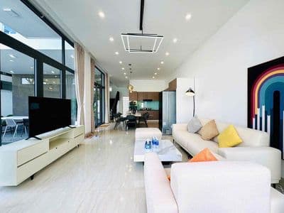 Cho thuê villa hồ bơi 5 phòng ngủ – nam việt á