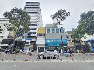 MT Phường Bến Thành Ngang 16mx40 4 Tầng 1100m2 Thang Máy