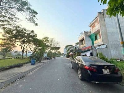90m mặt tiền đường 12m khu TĐC Linh Xuân, gần ĐH Kinh tế Luật