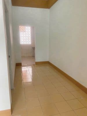 Căn hộ Phú Mỹ. Em gái U50 vay nóng tiệm cầm đồ giá tan nát