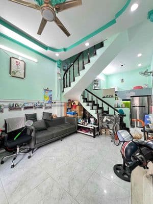 Trệt 1 Lầu, 2pn, 2wc - 4m x 8m - nhà mới ở ngay - HẺM XE HƠI