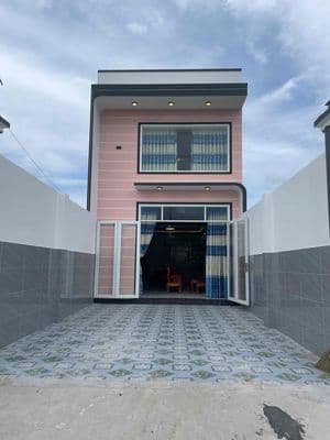 Nhà MT ngay chợ Tân Bửu. Nguyễn Hữu Trí. 5x30. 5PN. full nội thất
