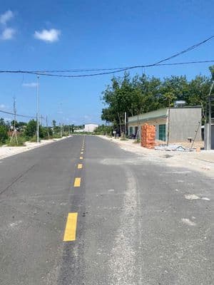 Đất chính chủ ngay kcn minh hưng nối thông 2 đường 32m giá đúng 7xxtr