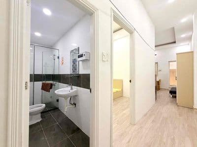 Cho thuê 2pn sân vườn ngay lê hồng phong quận 10 nhận 4 người 2 xe