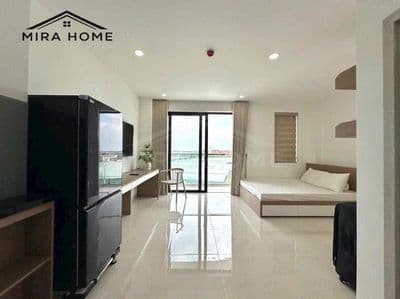 Studio Ban Công View Sông Siêu Thoáng Đầy Đủ Tiện Nghi