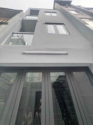 cho thuê nhà q4 nhà mới xấy