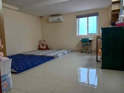 Nguyên căn nhà hẻm Ngô Thị Thu Minh(4,2x10m 1 lầu 2pn)