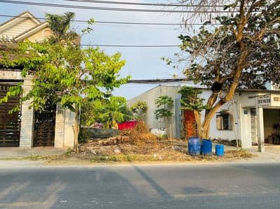 Bán gấp miếng đất ( DT 267m2 Giá 830Tr ) đường Chùa Đá - Trảng Bàng