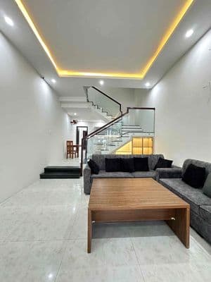 Cho thuê nhà nguyên căn mặt tiền Mỹ Khê 2