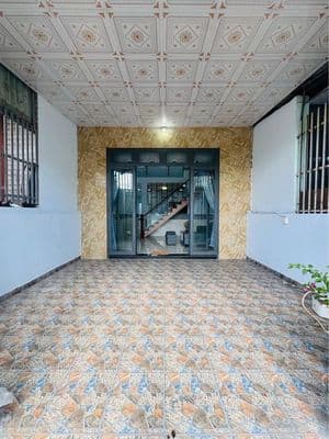 Chủ bán gấp nhà c4 gác đúc ở ngã 3 bầu chợ bắp - hóc môn sổ sẵn.