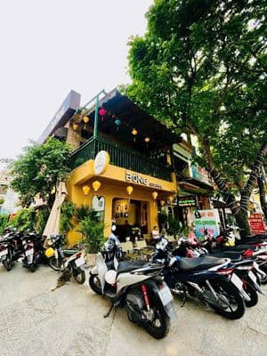 GÓC 2 MT đường Hòa Bình ngang 5,5m (ngay đầm sen park)