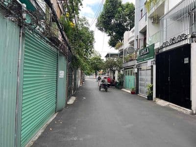 Nhà 3 mặt tiền hẻm oto dòng tiền 900tr ngang hơn 13m