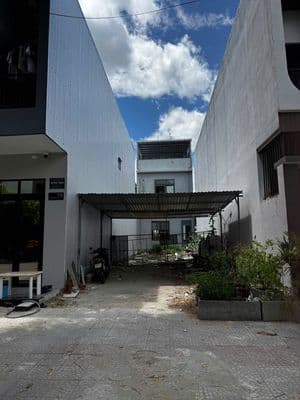 Bán đất MT đường Nguyễn Sắc Kim, Hòa Xuân, sát Võ Chí Công. DT 97m2