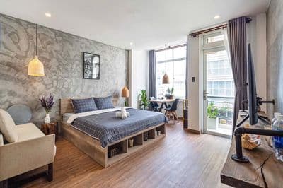 Studio ban công nội thất cao cấp trung tâm quận 3 thang máy +free dv