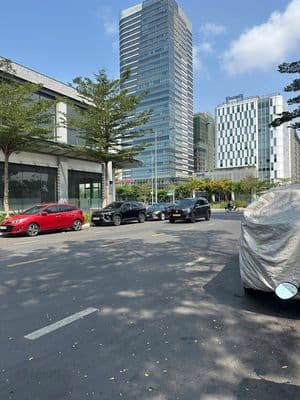 Cho thuê shophouse starhill phú mỹ hưng- 4 sàn rộng - giá chĩ 65 triệu
