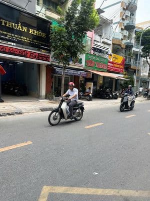 Cho thuê nhà 2 lầu, mặt tiền Vĩnh Hội, phường Vĩnh Hội, Quận 4