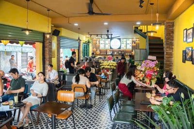 Cho thuê nhà góc 2 mặt tiền đường hoà bình 5,5x12m 1l vị trí cực đông