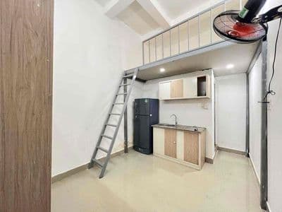 Cho Thuê Căn Hộ Gác Full Nội Thất 4 người 3xe Rộng 25m2 Ngay Cầu Kiệu