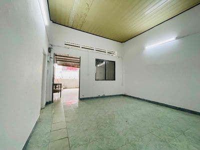 Cho thuê nhà gần ĐH Ngân Hàng, Thủ Đức, 80m², 3PN, chỉ 8 triệu