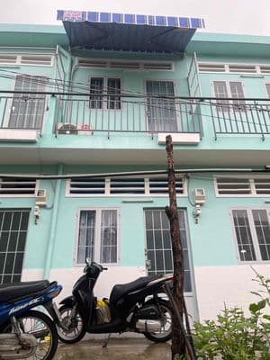 Nhà ở Quận 7, Đường Huỳnh Tấn Phát