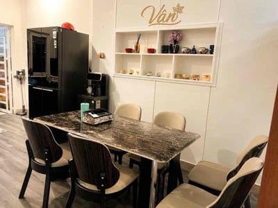 253 cho thuê nhà 3 tầng mặt tiền ỷ lan nguyên phi