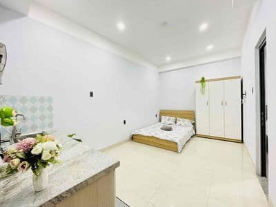 Studio trần trệt thoáng – gần ngã 5 chuồng chó, giá tốt