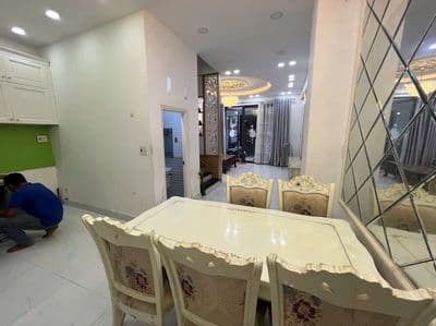 Nhà đẹp 3 tầng - huỳnh tấn phát - 50m² - 5.69 tỷ
