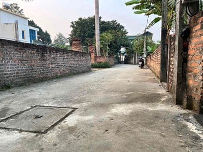 Giá siêu rẻ 200m2 full Thổ cư ngay cạnh TĐC Hoà Lạc