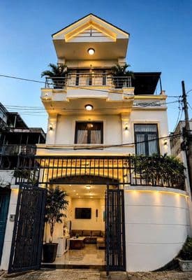 Biệt thự cao cấp ngay Bình Thạnh