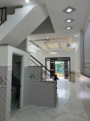 Cho thuê nhà- 50m2- 2 lầu+st- 4pn+3wc- hxh- gần aeon tân phú-12tr (tl)