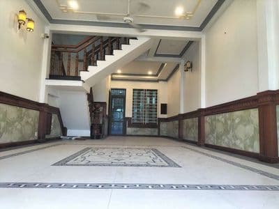 cực hiếm, rẻ, đẹp có 12tr thôi 3lầu mtiền kd , phải nhanh mới kịp ạ