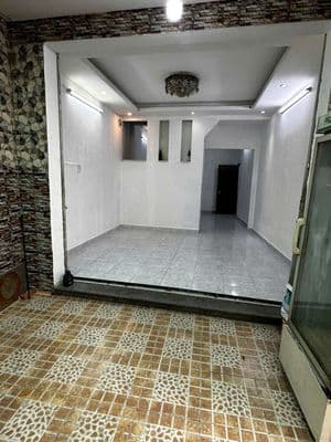 nhà nguyên căn 4x12 tr 1 lầu 2pn 2vs nguyễn văn Lạc p21 Q.bình thạnh