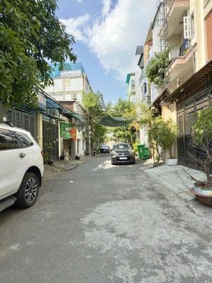 vừa ở vừa kinh doanh đa ngành nghề, Nguyễn thượng hiền- Hoàng Hoa thám