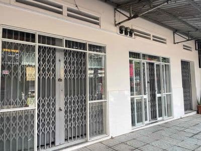 Bán nhà còn mới mặt tiền đường số ngay Đình Phong Phú. Kd đầu tư tốt