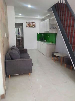 Nhà 3 phòng máy lạnh tô hiến thành