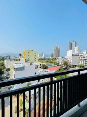 Căn hộ full nội thất 2pn 2wc nằm khu phố Hàn cho thuê lâu dài