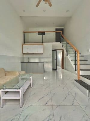 Nhà 2 phòng ngủ 2wc gần ngay công viên hồ trái tim, bình tân