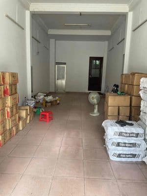 Mặt Bằng Kinh Doanh Tại Lý Chính Thắng Quận 3 Lối đi Riêng