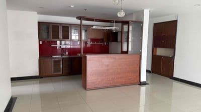 Cho thuê căn hộ Giai Việt – đường Tạ Quang Bửu P5, Q8. DT 150m2, 3P