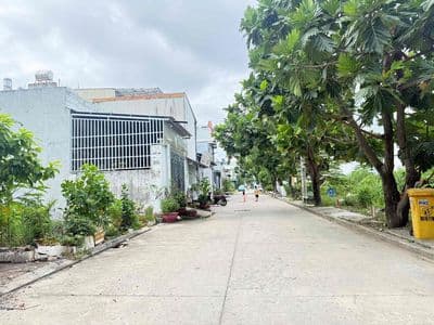 Nhà Ngay Chợ Thạnh Xuân 3.1x10m 1 lầu đường 7m thông