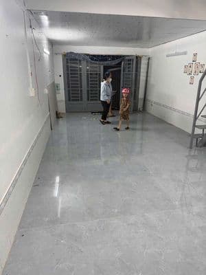 Gần Vịt Quay Hùng Trang, 4m x 10, 1 Lửng, Chỉ 4tr/Tháng