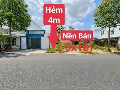 Nền hẻm hông 4m ( khu dân cư hồng loan 5c)