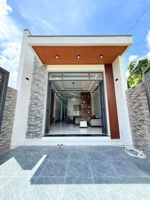 Chủ ngộp cần bán nhà C4 3PN ngay Cty Changshin. TT 300 triệu nhận nhà