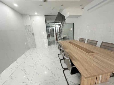 Cho thuê văn phòng tầng trệt 5x21m KDT Vạn Phúc 12,5tr
