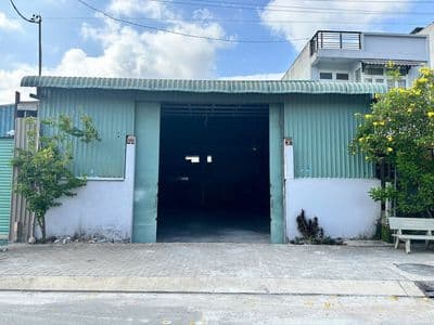 Cho thuê nhà xưởng 350m2 vừa hết hợp đồng tại đường thạnh lộc